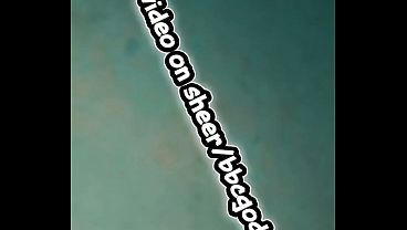 Bbcgodaddy me empotró con su verga monstruosa en el baño de la universidad