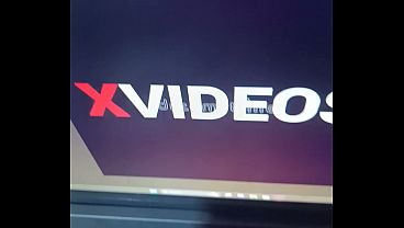 Latina caliente mostrando su verga en video exclusivo