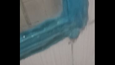 Polla pequeña pero con mucha potencia