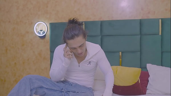 Teju y akash follan con intensidad en medio del peligro fami...